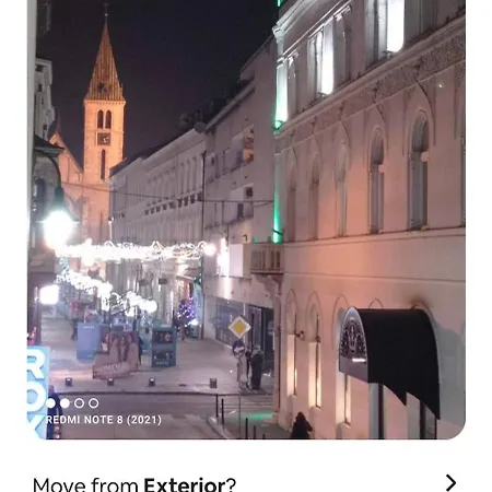 Location, The Heart Of The Old Town Apartament *